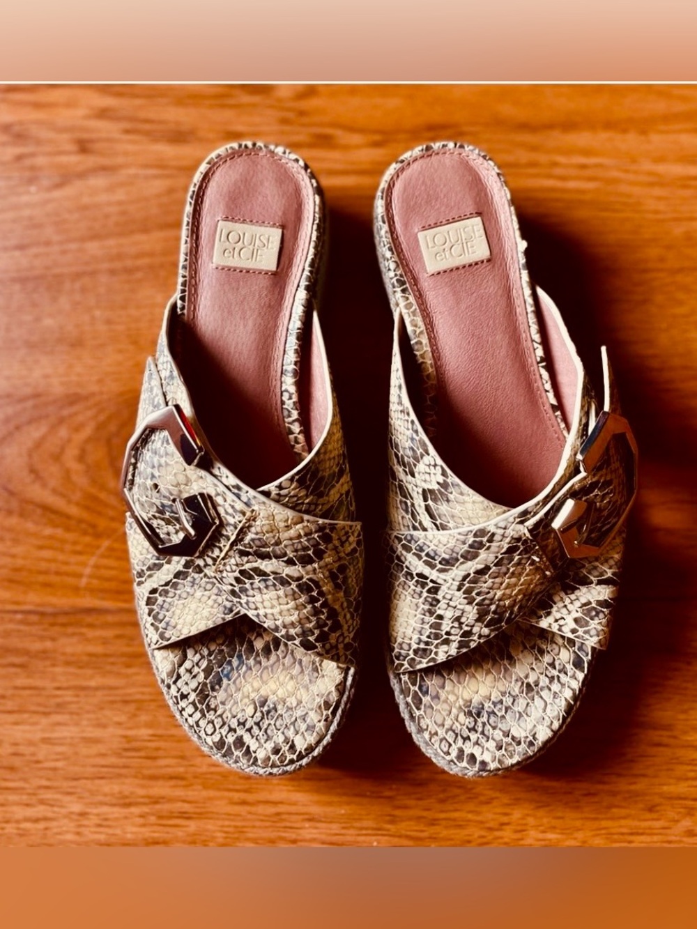 “LOUISE ET CIE” “CASSIA” 
 Size: 6.5
 EUC ☀️On Sale Now